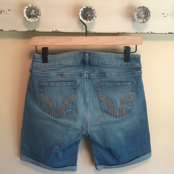 HOLLISTER EUC LOW-RISE BOYSHORT, SIZE 24. - Picture 3 of 5